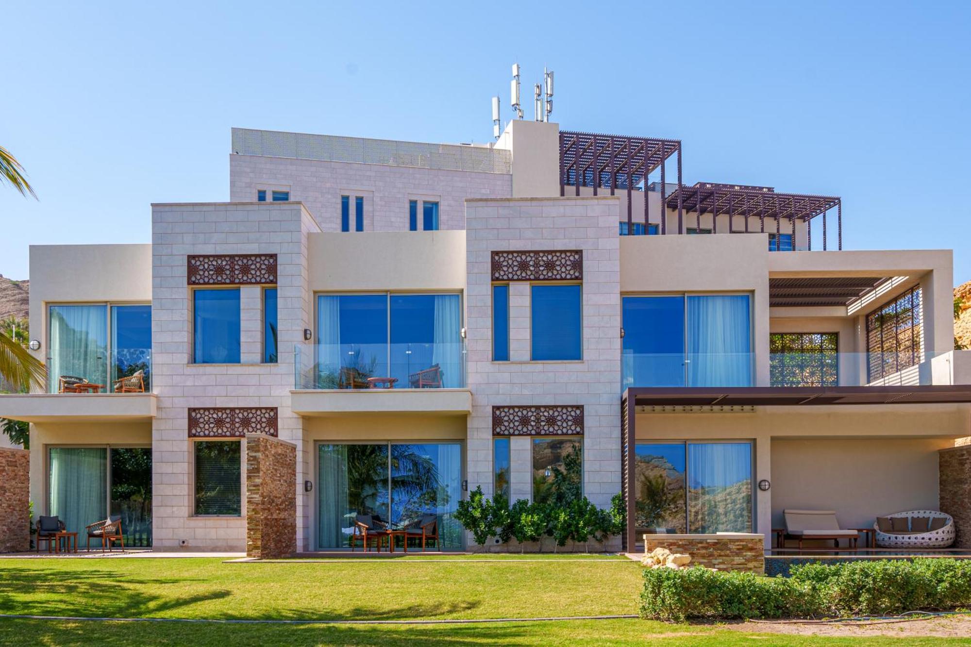 Four Bedroom Ocean Villa Garden Pool,1686562734:JPEG
