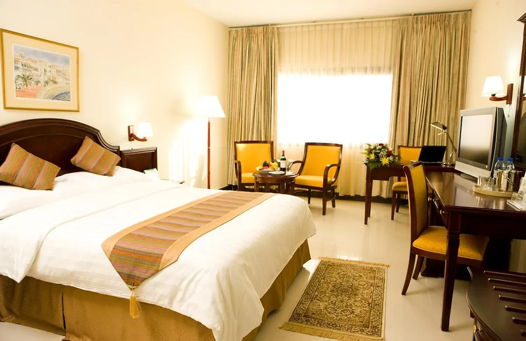 Hotel Muscat Holiday-1